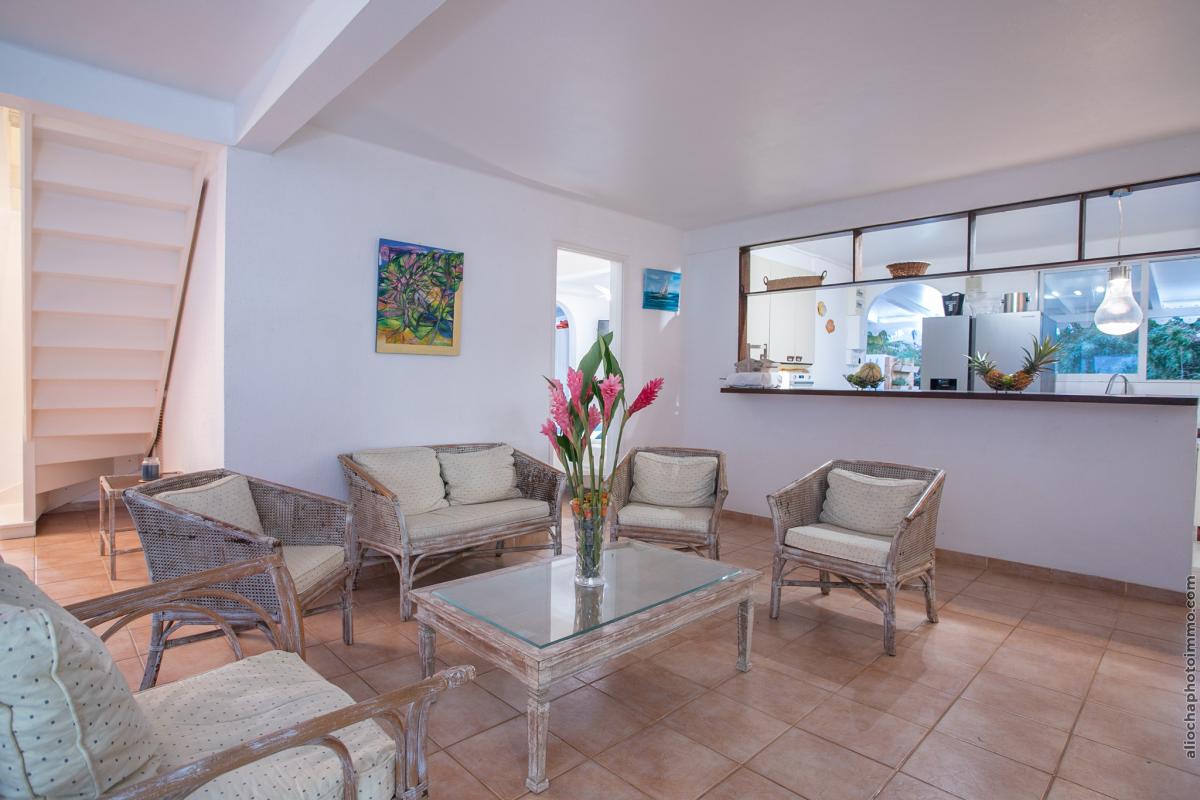 35 Location-villa-Martinique_ Bungalow salon